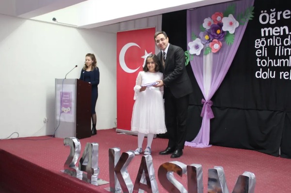 Sayın Kaymakamımız Muhammed Öztaş 24 Kasım Öğretmenler Günü Kutlama Programına Katıldı
