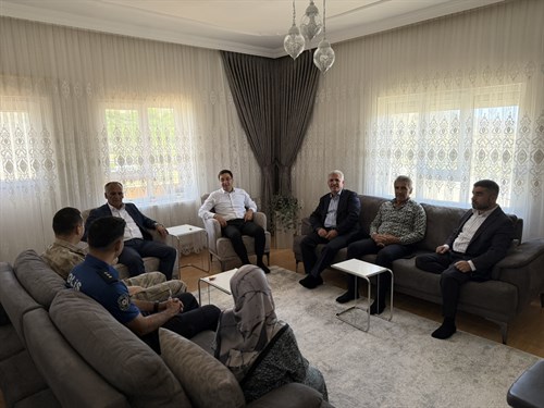 Sayın Kaymakamımız Muhammed Öztaş Cuma Şehit Ailelerini Ziyaret Etti
